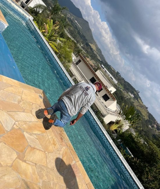 campos_caça_vazamento_piscina